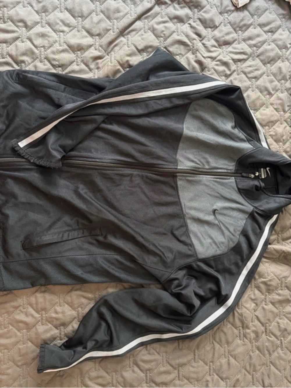 Nike Black & Gray Full-Zip Performance Jacket